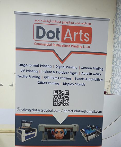 Roll-Up-Banners-Stands-Mianimages